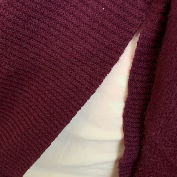 ❤️4for$20! Loft Maroon Boatneck Sweater with White Chiffon Style Detailing - Picture 5 of 7